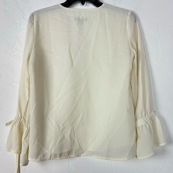J Crew Blouse Shirt Top Bow Sleeve Solid Ivory White Cream Lined V Neckline Knit - Picture 2 of 8